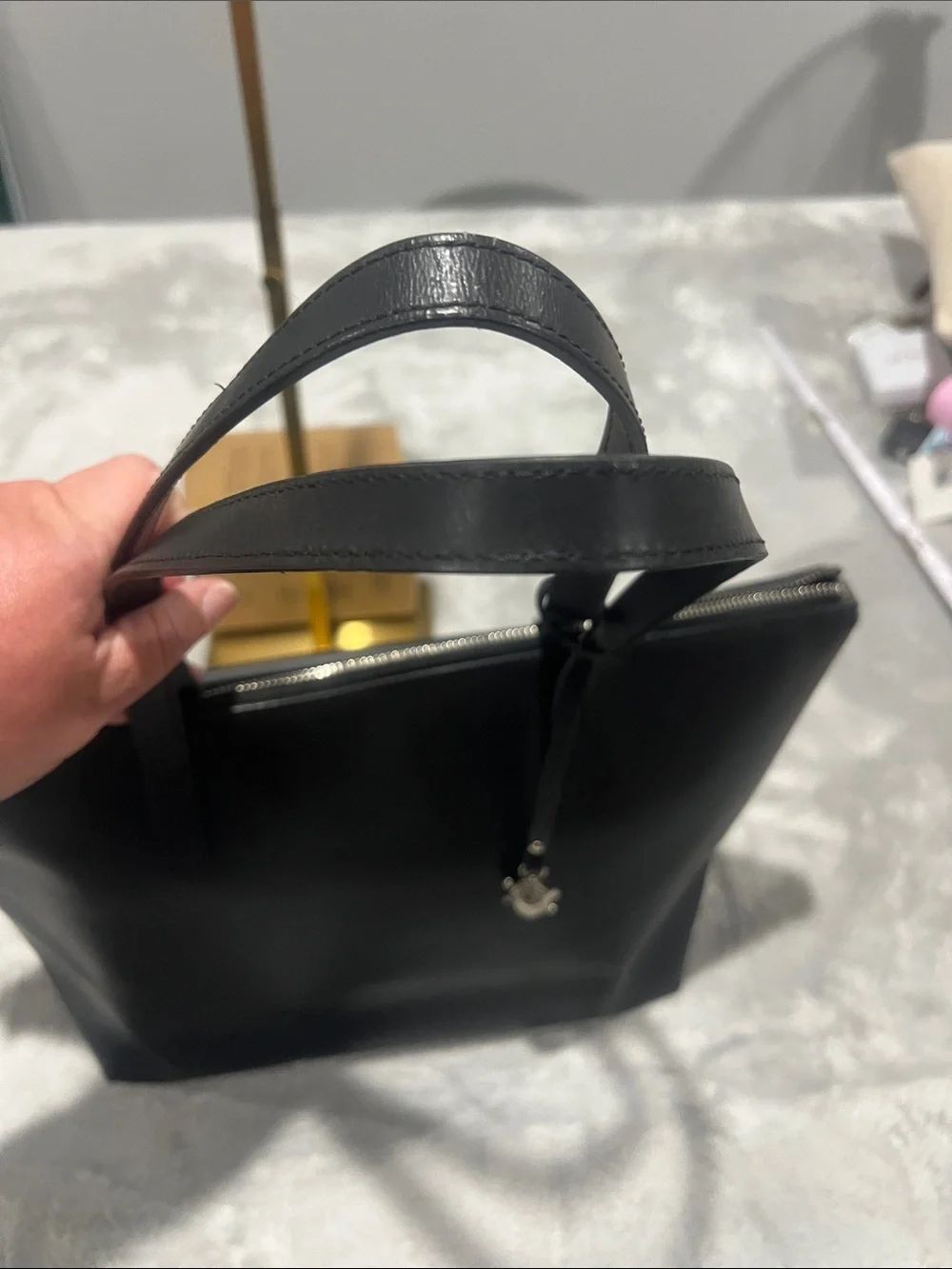 Carpisa Vera Pelle Black Genuine Leather Tote Bag Made in Italy Turtle Charm